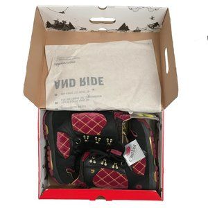 NEW $300 Burton Sabbath Mens Snowboard Boots!  7.5  Cool Purple Quilted Design